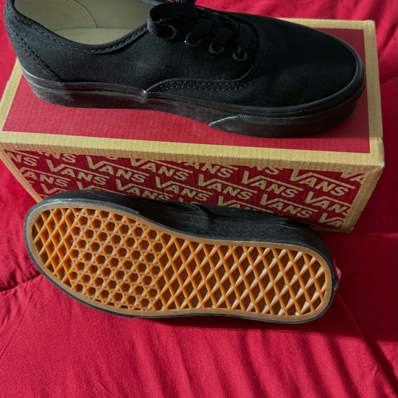Vans Classic Black Lace-Up Shoes - Picture 2 of 6